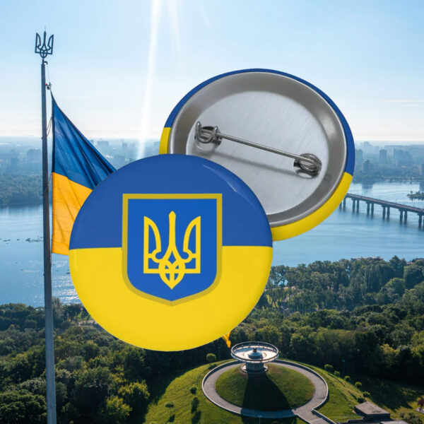 I Stand with Ukraine 2025 Pin Button