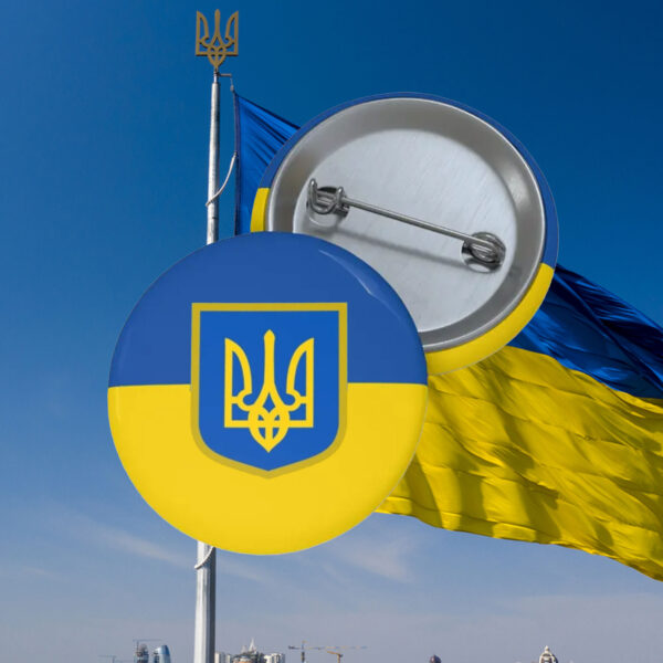 I Stand with Ukraine 2025 Pin Button